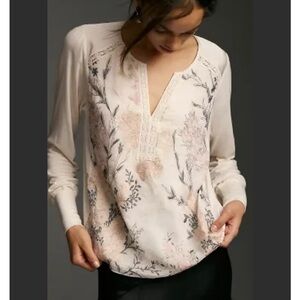 Anthropologie Tiny ivory holden top